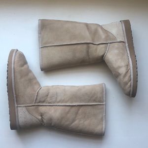 UGG Tall Boots in Sand